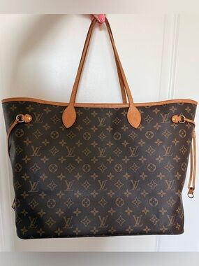 VGUC Louis Vuitton monogram neverfull GM- pink interior